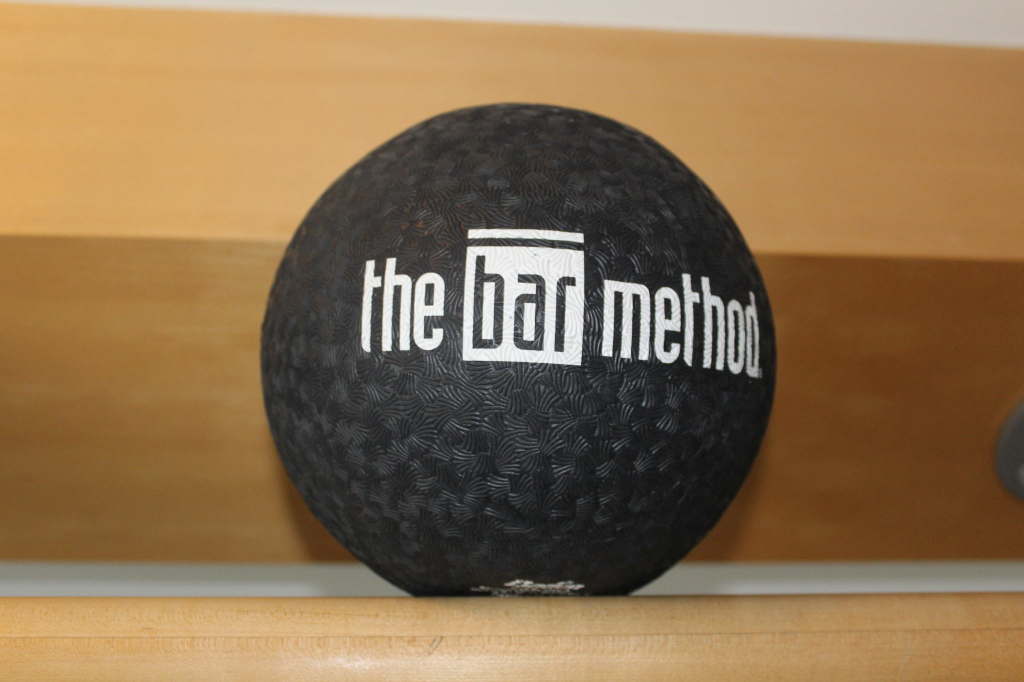 What I Thought of My First Class at "The Bar Method" - Fitness Test Drive